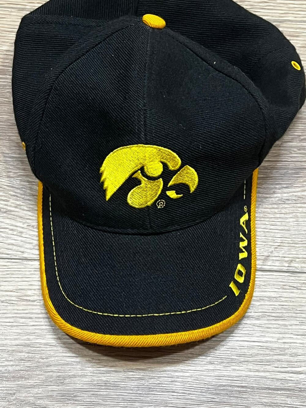 Logo Athletic Unisex Hat Size One Size Fits All Black Yellow Adjustable St (A00)